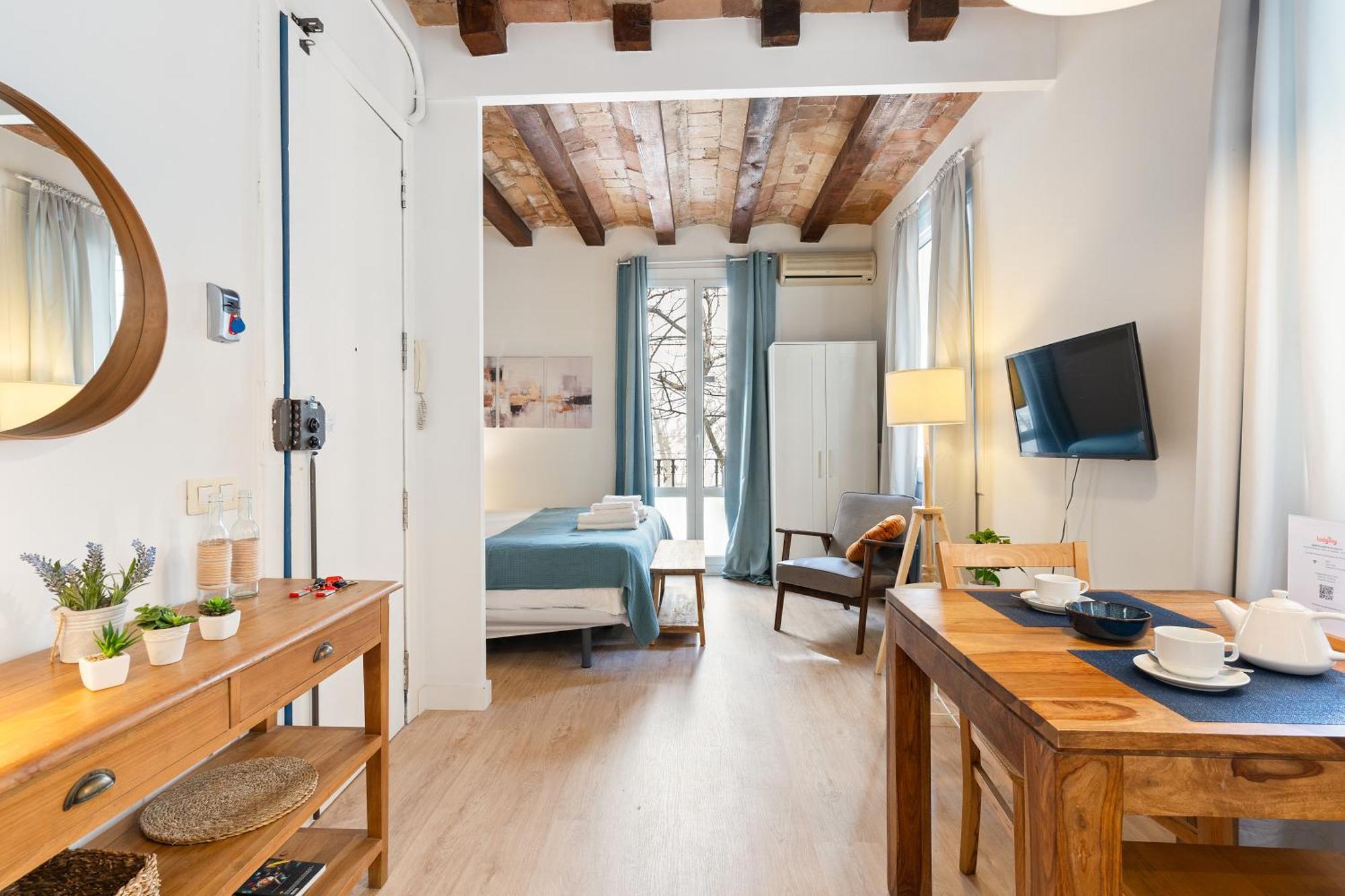 Apartment Lodging Beach Studio P1 *
